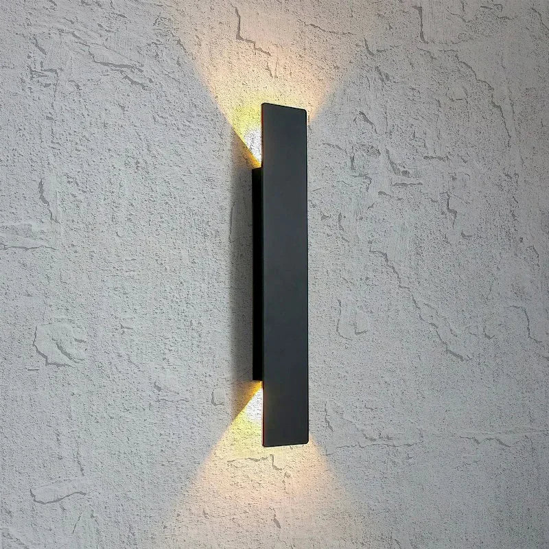 Outdoor Waterproof Wall Lamps Strip Aluminum Wall Lights 18W LED Black